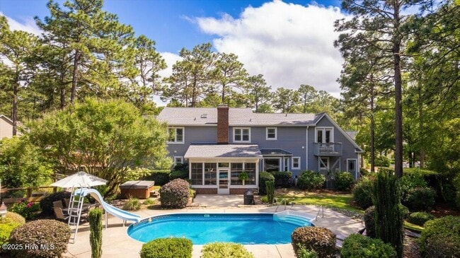 Building Photo - 209 Lazar Ln