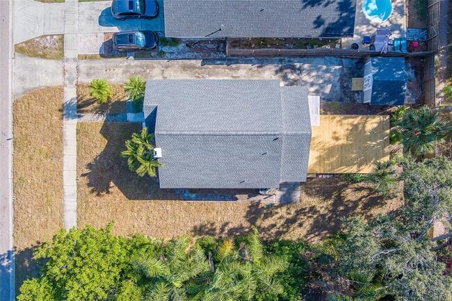 Building Photo - 4642 7th Ave N