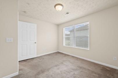 Building Photo - 5304 Fairington Club Dr