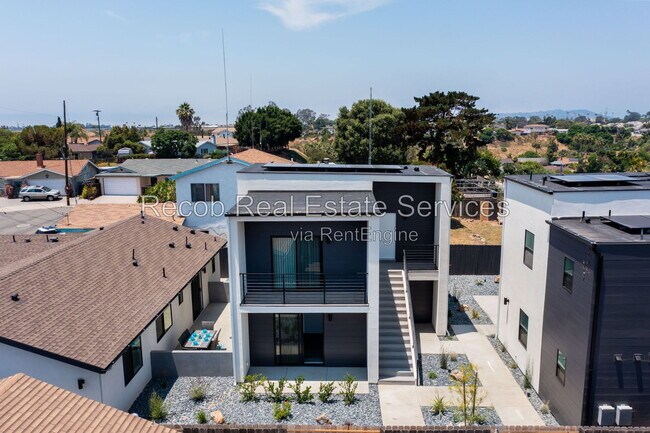 Building Photo - 6644 Rockglen Ave