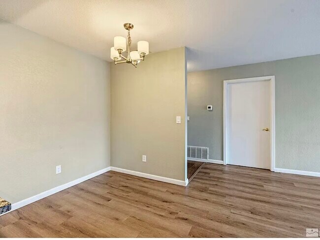 Building Photo - 2300 Dickerson Rd