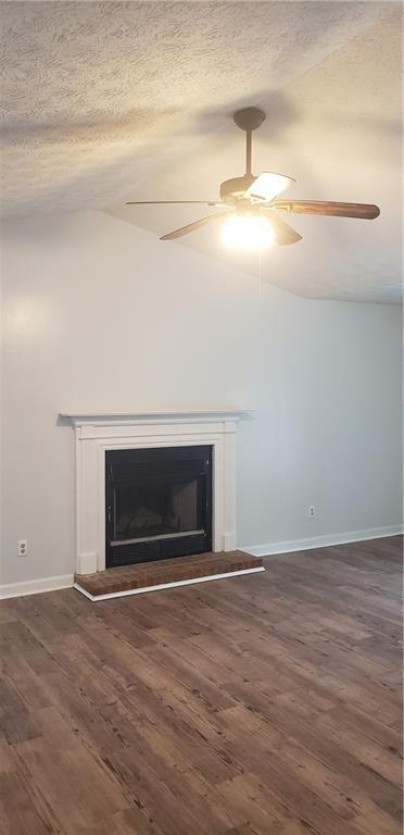 Building Photo - 1317 Hillside Ct