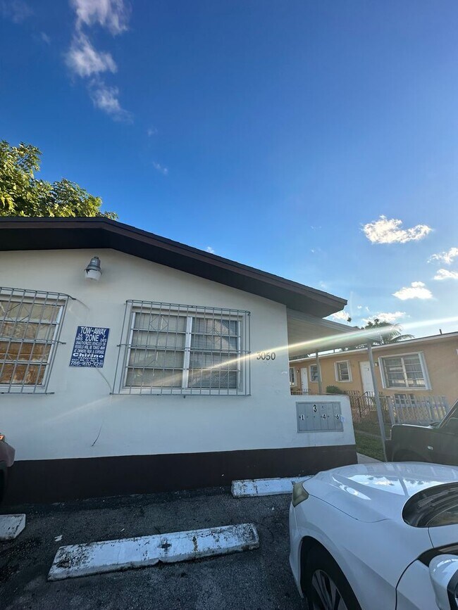 Building Photo - 3050 W Flagler St