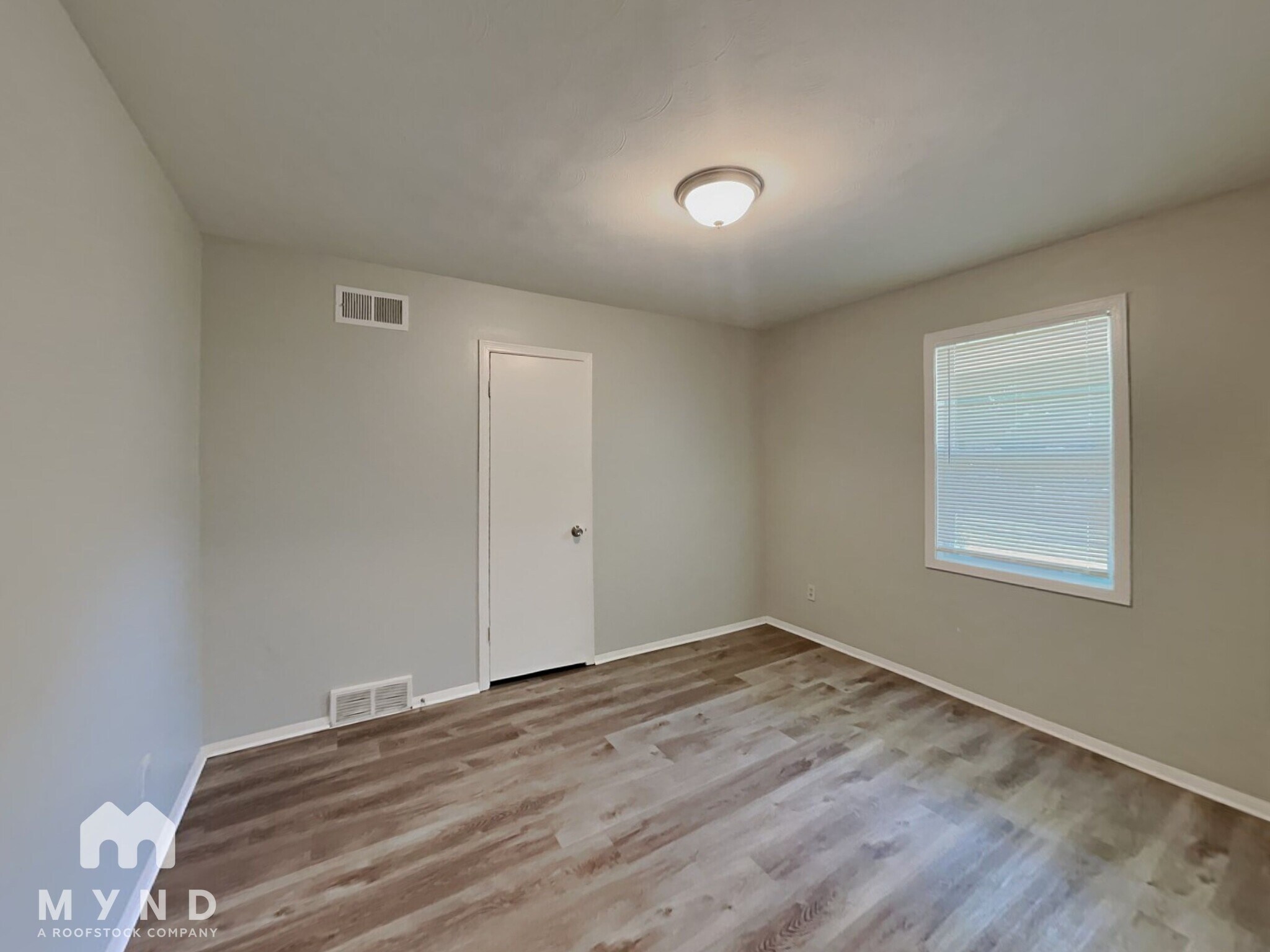Building Photo - 4126 Berrywood Ave