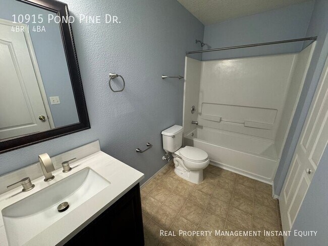 Building Photo - 10915 Pond Pine Dr