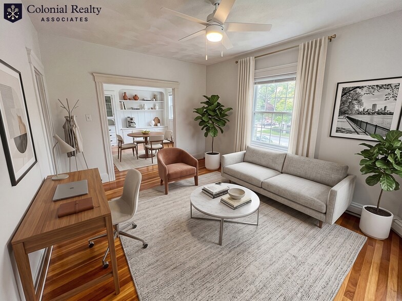 Building Photo - 94 Boylston St