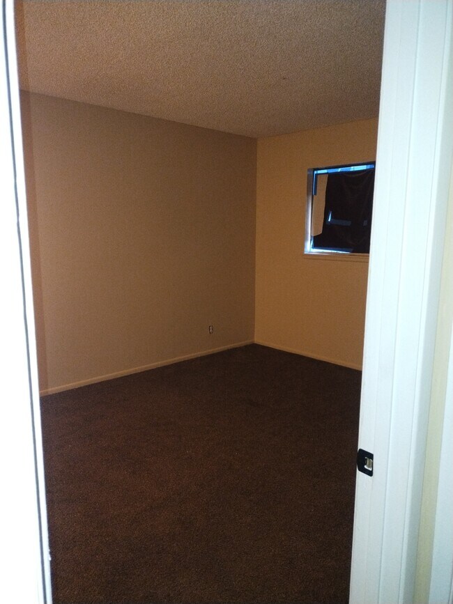 Building Photo - 18333 Taloga Ln