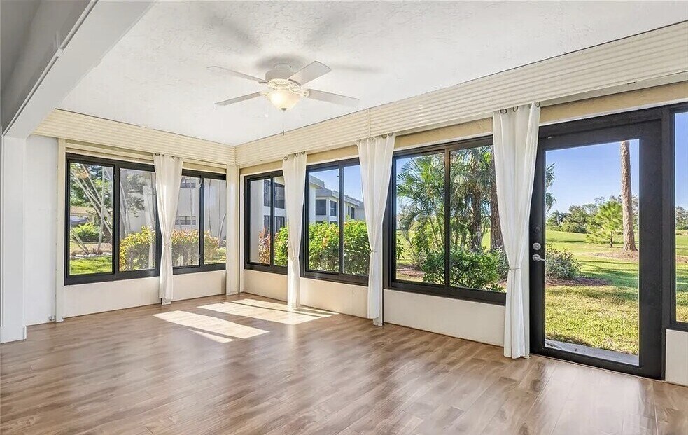 Building Photo - 5625 Trailwinds Dr