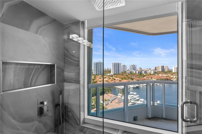Building Photo - 21055 Yacht Club Dr