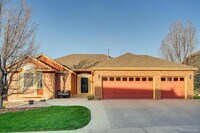 Building Photo - Gorgeous ranch home in Castle Pines!