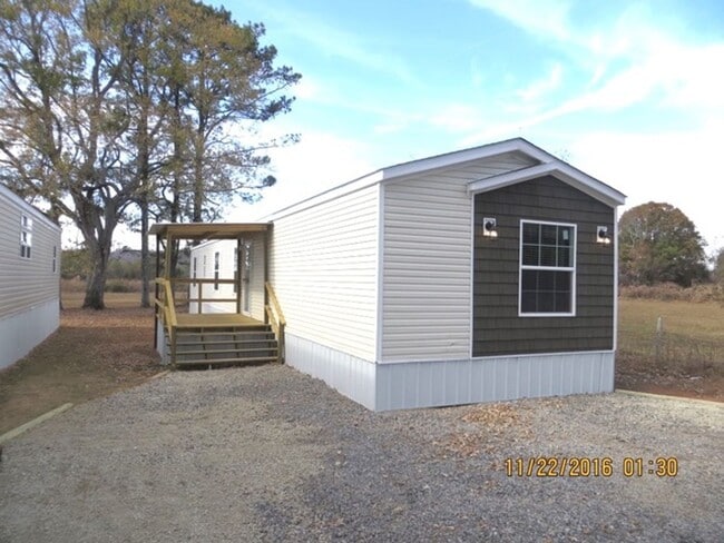 Building Photo - University Estates 59