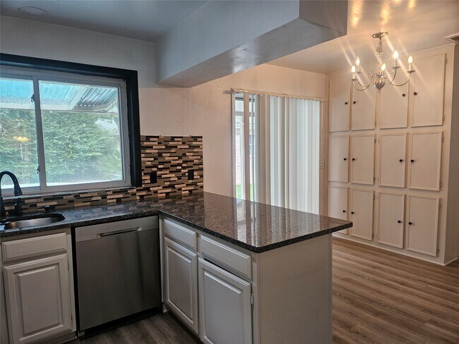 Building Photo - 4543 Pioneer Trail