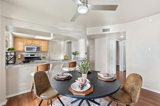 Building Photo - 3039 N 38th St