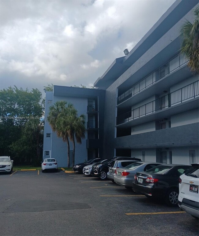 Building Photo - 8821 W Flagler St
