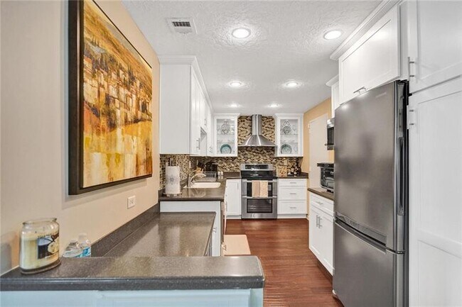 Building Photo - 4250 Galt Ocean Dr