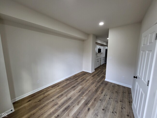 Building Photo - 2826 N Park Ave
