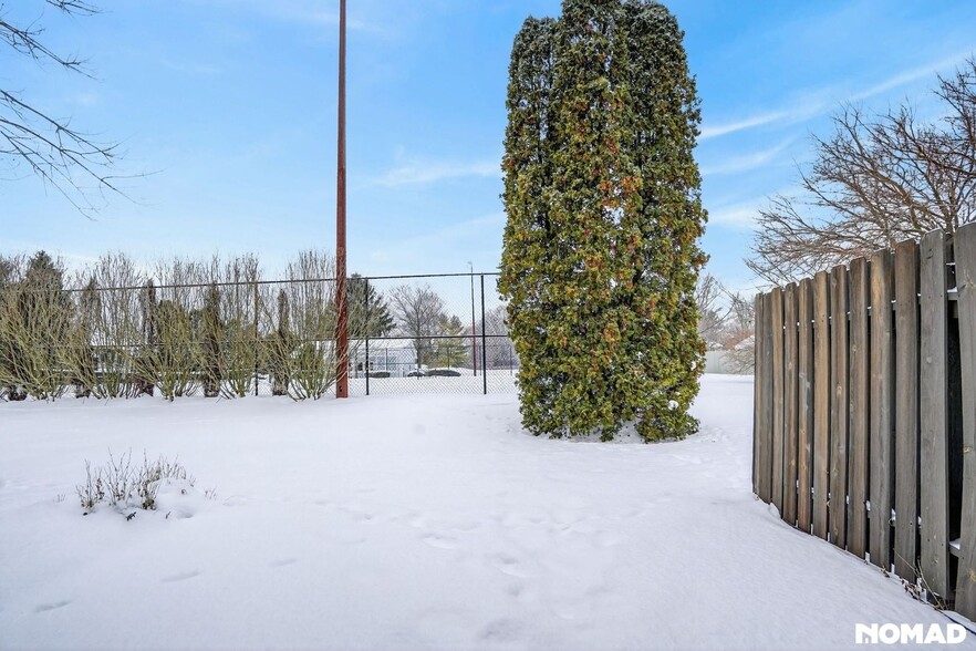 Building Photo - 8218 Nekton Ln