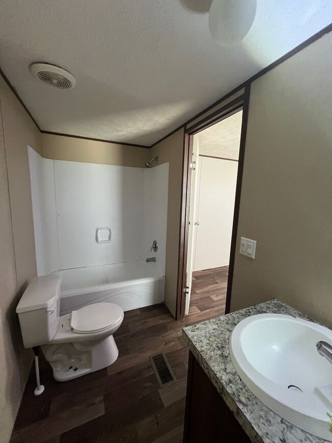 Building Photo - 142 County Road 5516