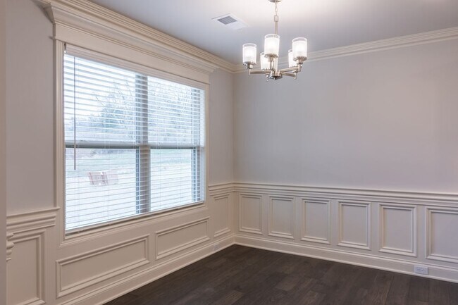 Building Photo - 254 Hutch Ct