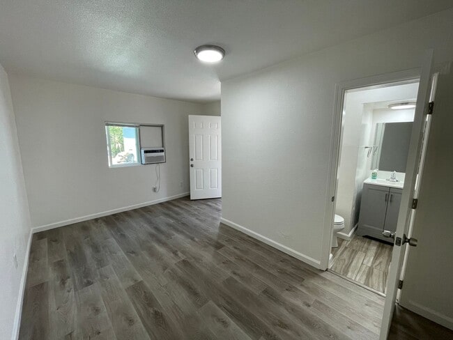 Building Photo - Burney Street Triplex