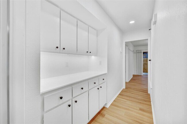 Building Photo - 12316 Bainbridge Ln