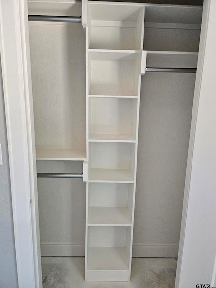 Building Photo - 100 Cook St