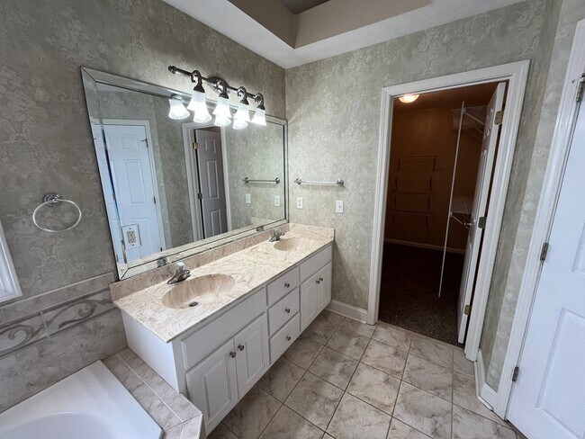 Building Photo - Welcome to the Broadfield Subdivision !! A Place to Call Home.