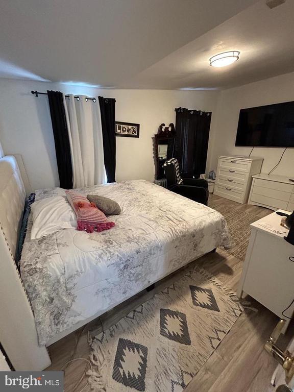 Building Photo - 708 Friedensburg Rd