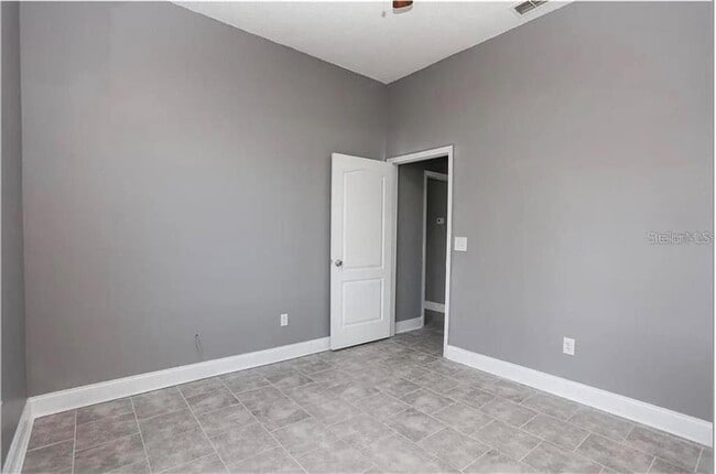 Building Photo - 12834 Woodbury Glen Dr