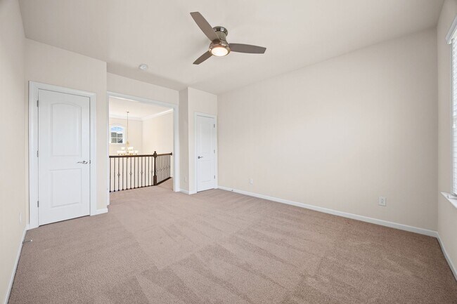 Building Photo - Stunning 4 bedrm, 3.5 Bath home in Chapel Cove of South Charlotte!