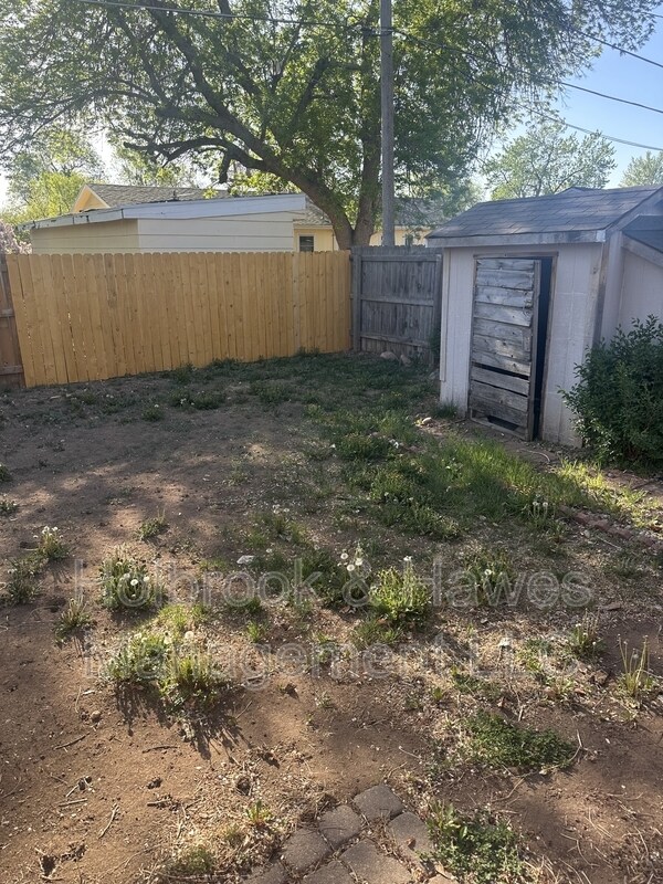 Building Photo - 540 Irish Dr