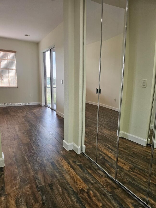 Building Photo - 8255 NW 128th Ln