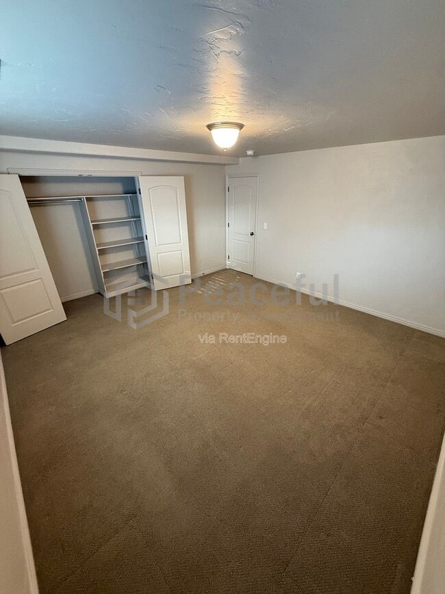 Building Photo - 5386 Emmeline Dr
