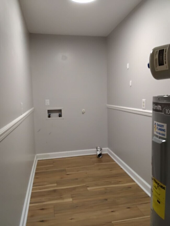 Building Photo - 4331 NC-24