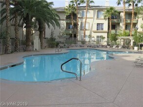 Building Photo - 7123 S Durango Dr