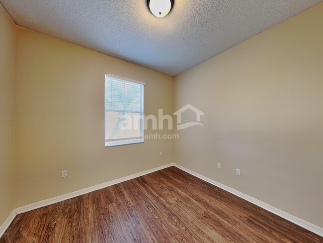 Building Photo - 1962 Kimlyn Cir