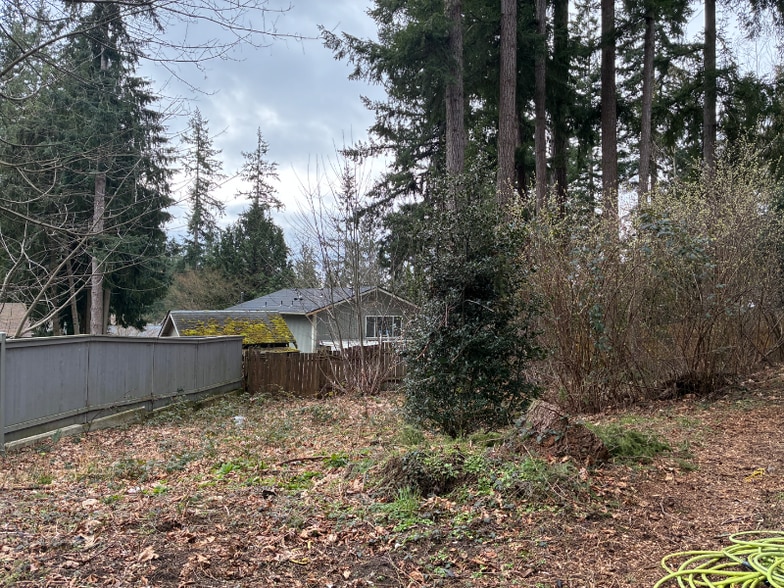 Building Photo - 21225 NE 12th St