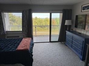 Building Photo - Cedar Lodge 201