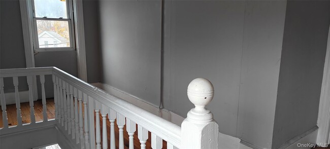 Building Photo - 104 Winnikee Ave