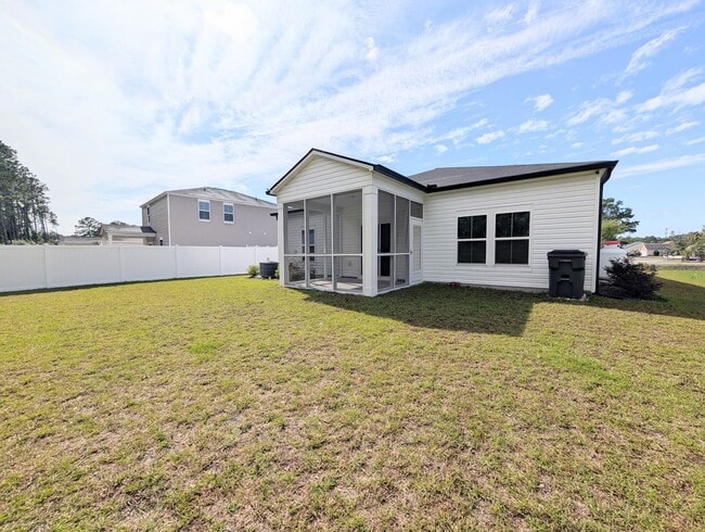 Building Photo - Charming 3-Bed, 2-Bath Home in Carolina Lakes - Long Term Rental