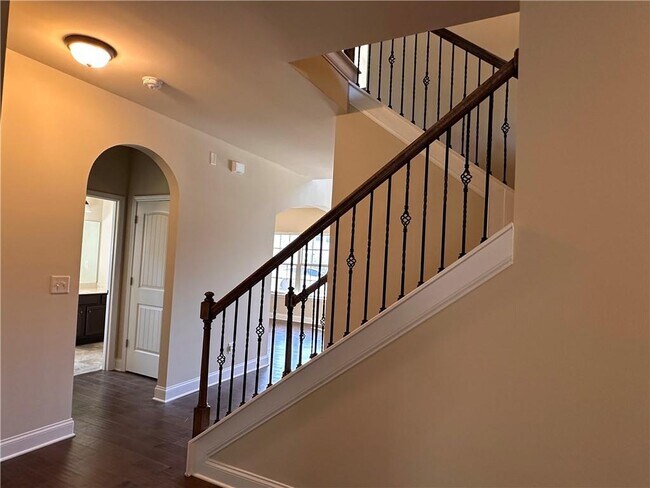 Building Photo - 2611 Melton Common Dr