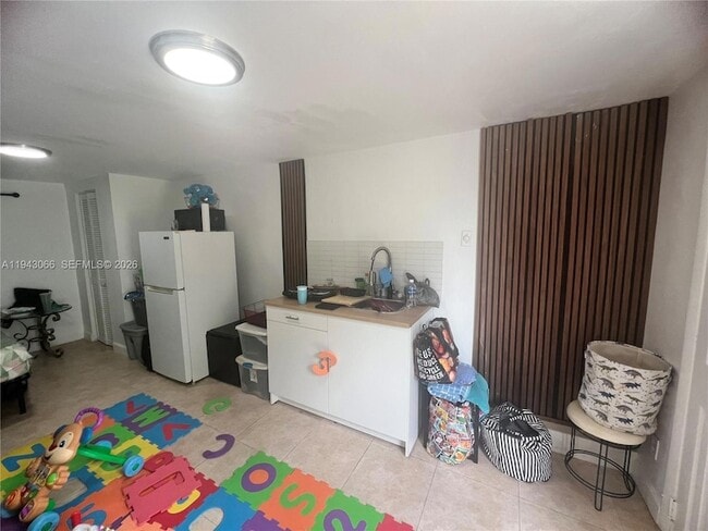 Building Photo - 11201 NW 12th Ave