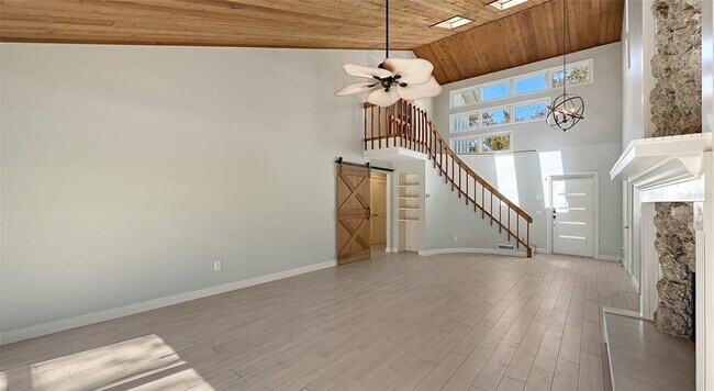 Building Photo - 5310 Hidden Harbor Rd