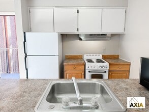 Building Photo - 1200 College Ave