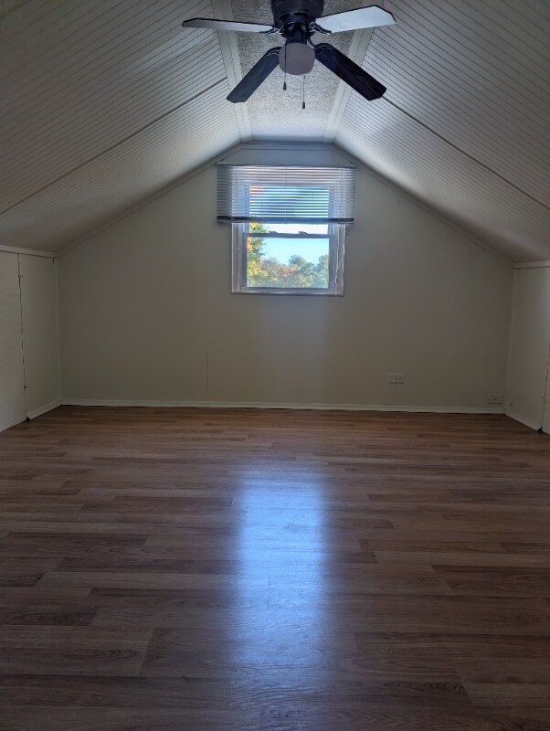 Building Photo - 14837 Keating Ave