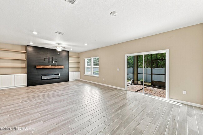 Building Photo - 10206 Nala Ln