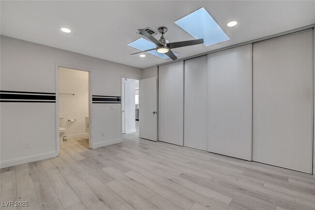 Building Photo - 4683 Calderwood St