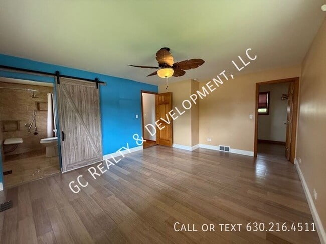 Building Photo - 381 W Millers Rd