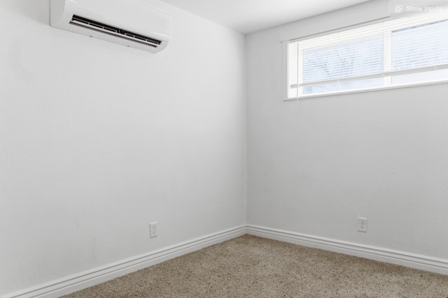 Building Photo - 445 W 400 N