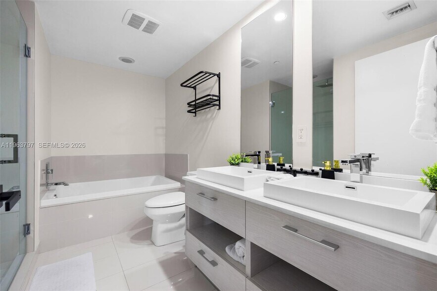 Building Photo - 45 SW 9th St